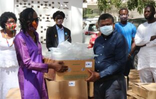 @yepgambia: 10,000 Face masks 500 3D face shields 2000 Protective clothing Together with @IOMGambia & with support from @EUinTheGambia, we handed over these equipment to @MOHGambia as part of our #COVID19 support sourced from ??. Don't forget to #StaySafe & #StayHome.